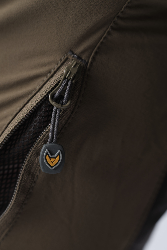 detail Nohavice Haunter Funas